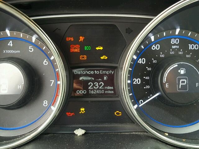 5NPEC4AB2BH317191 - 2011 HYUNDAI SONATA SE 黑色 照片 8