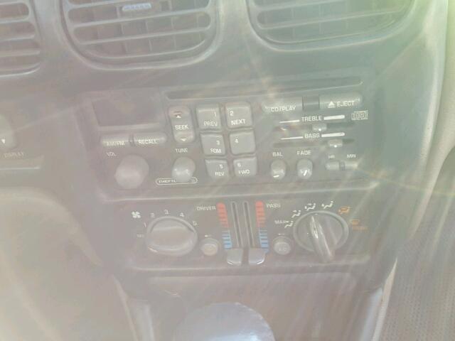 1G2WP52K73F132132 - 2003 PONTIAC GRAND PRIX GOLD photo 9