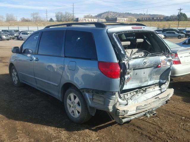 5TDZK22C68S174328 - 2008 TOYOTA SIENNA XLE BLUE photo 3