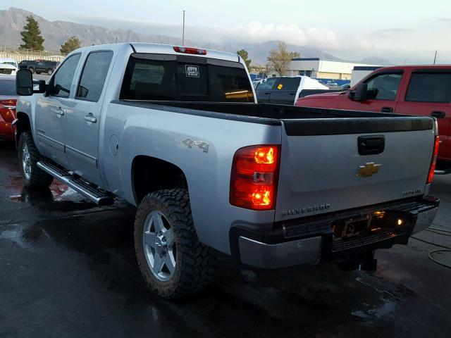 1GC1KYC88EF171288 - 2014 CHEVROLET SILVERADO SILVER photo 3