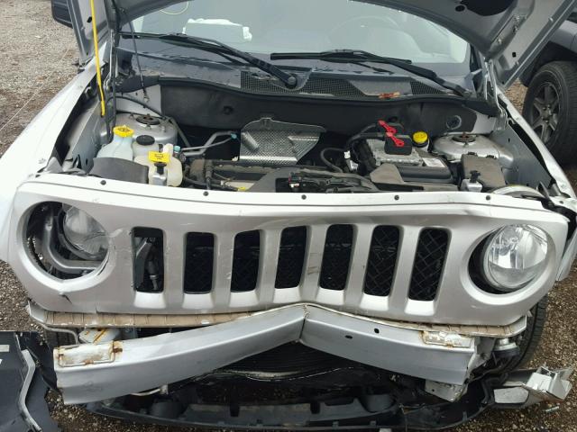 1J4NT1GA8BD146895 - 2011 JEEP PATRIOT SP SILVER photo 7