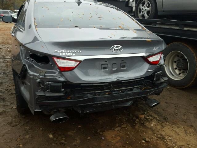 5NPEC4AB4EH889321 - 2014 HYUNDAI SONATA SE GRAY photo 9