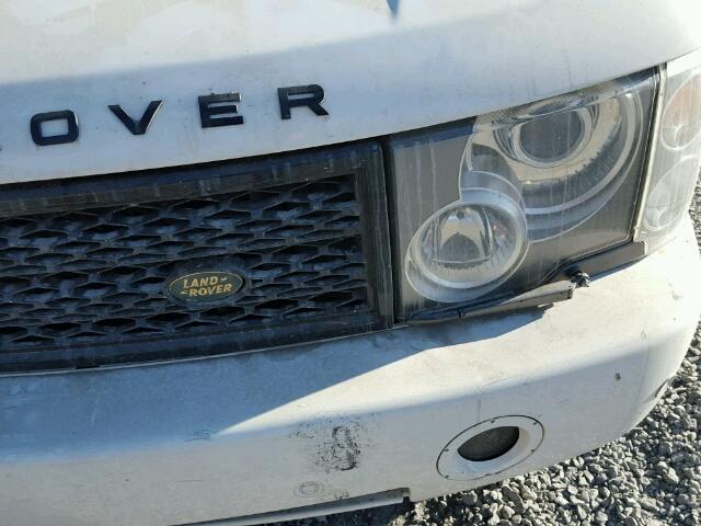 SALMF11404A172142 - 2004 LAND ROVER RANGE ROVE WHITE photo 9