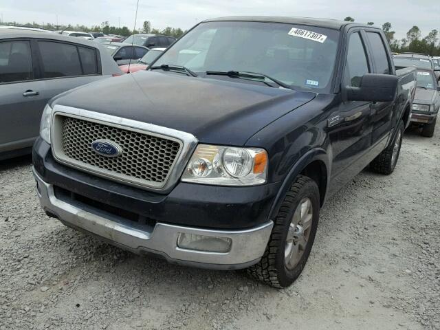 1FTPW12514FA16142 - 2004 FORD F150 SUPER BLACK photo 2