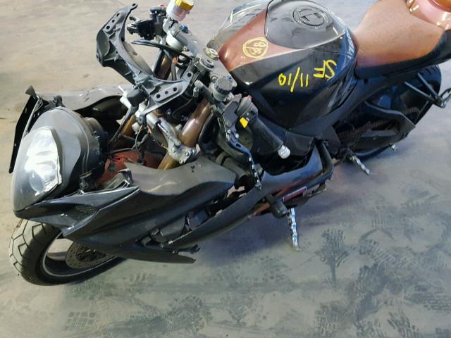 JS1GT76A862114835 - 2006 SUZUKI GSX-R1000 BLACK photo 9