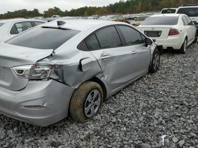 1G1BC5SM7H7216954 - 2017 CHEVROLET CRUZE LS SILVER photo 9