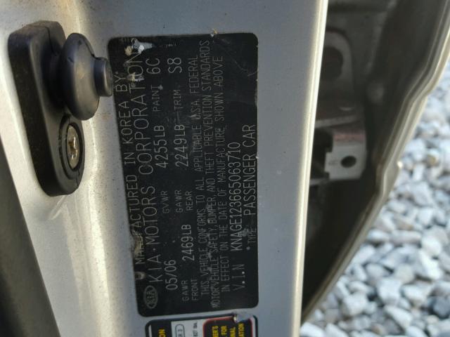 KNAGE123665063710 - 2006 KIA OPTIMA LX SILVER photo 10