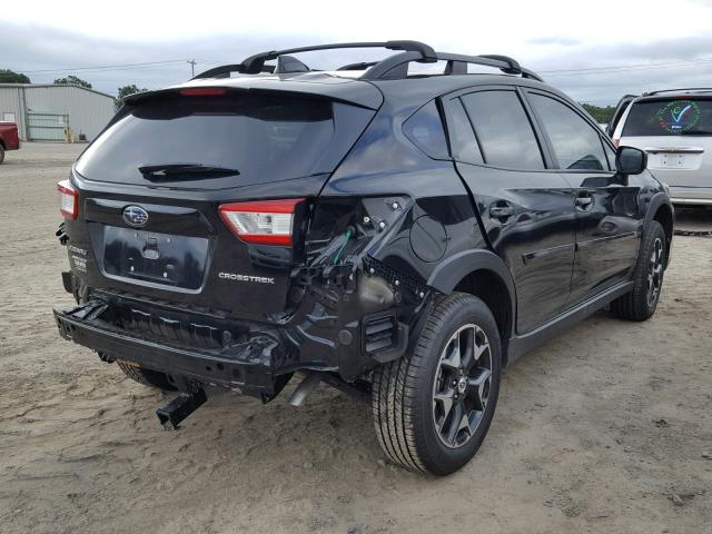 JF2GTABC3JH300655 - 2018 SUBARU CROSSTREK BLACK photo 4