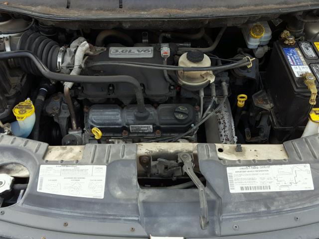 2D4GP44L27R165315 - 2007 DODGE GRAND CARA TAN photo 7