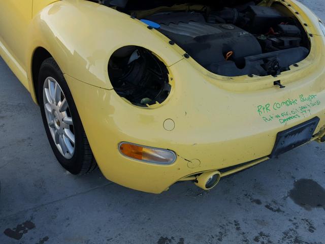 3VWCK31CX4M419975 - 2004 VOLKSWAGEN NEW BEETLE 黄色 照片 9