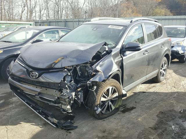 JTMRFREV1HJ704390 - 2017 TOYOTA RAV4 XLE GRAY photo 2