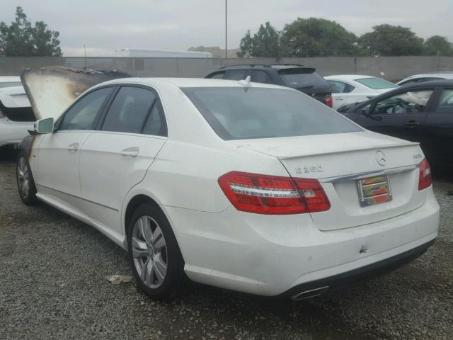 WDDHF2EB6CA519372 - 2012 MERCEDES-BENZ E 350 BLUE WHITE photo 3