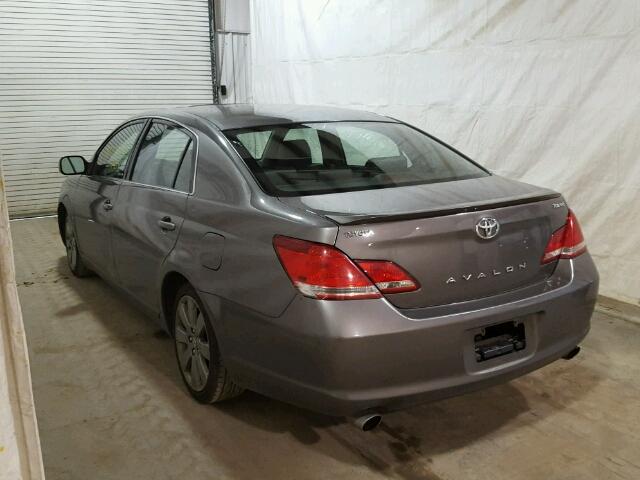 4T1BK36BX5U004436 - 2005 TOYOTA AVALON GRAY photo 3