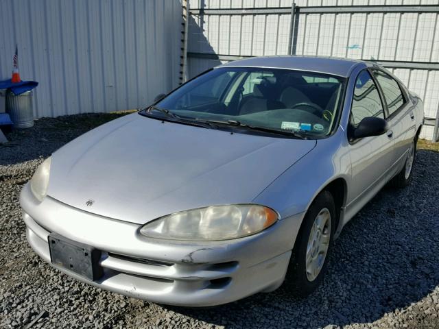 2B3HD46R52H152246 - 2002 DODGE INTREPID S SILVER photo 2