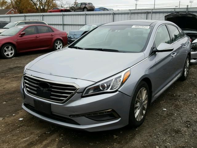 5NPE34AF2FH249578 - 2015 HYUNDAI SONATA SPO SILVER photo 2