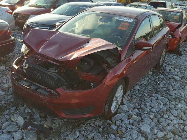 1FADP3K2XHL208013 - 2017 FORD FOCUS SE RED photo 2