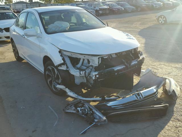 1HGCR2F71HA132825 - 2017 HONDA ACCORD EX WHITE photo 1