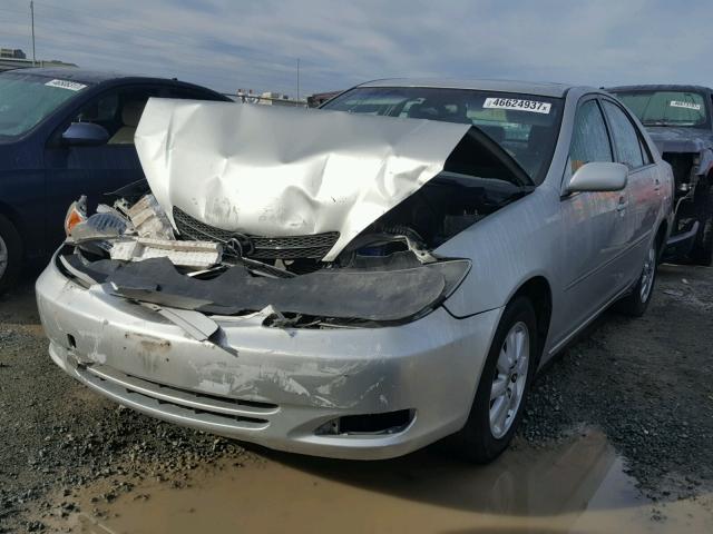 JTDBE30K620074152 - 2002 TOYOTA CAMRY LE 银色 照片 2