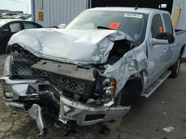 1GC1KYCGXCF116748 - 2012 CHEVROLET SILVERADO SILVER photo 2