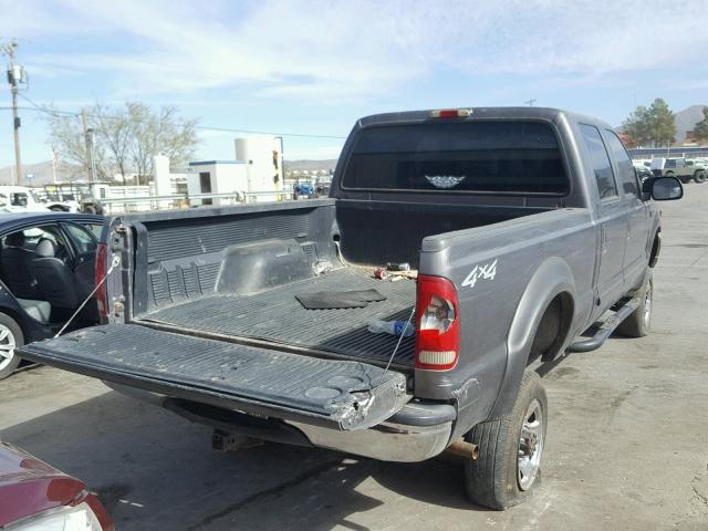 1FTNW21L43EB76985 - 2003 FORD F250 SUPER GRAY photo 4