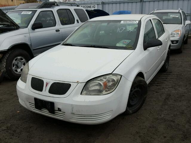 1G2AR55H397157200 - 2009 PONTIAC G5 WHITE photo 2