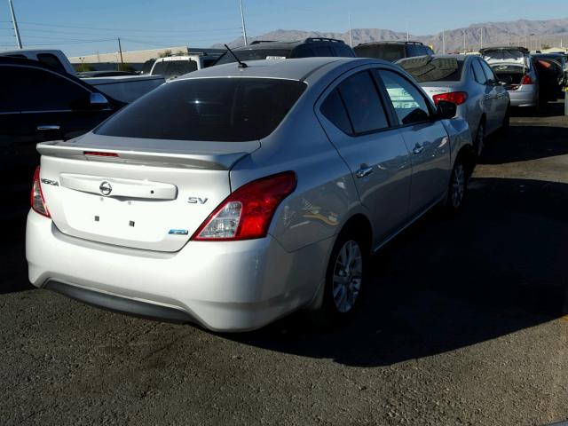 3N1CN7AP1FL833825 - 2015 NISSAN VERSA S SILVER photo 4