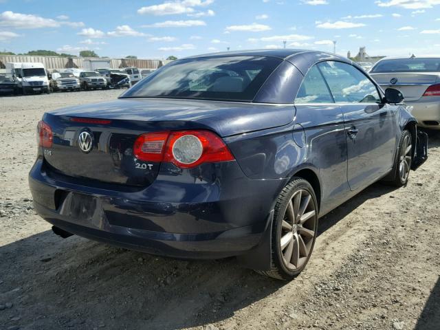 WVWDA71F57V019201 - 2007 VOLKSWAGEN EOS 2.0T S 蓝色 照片 4