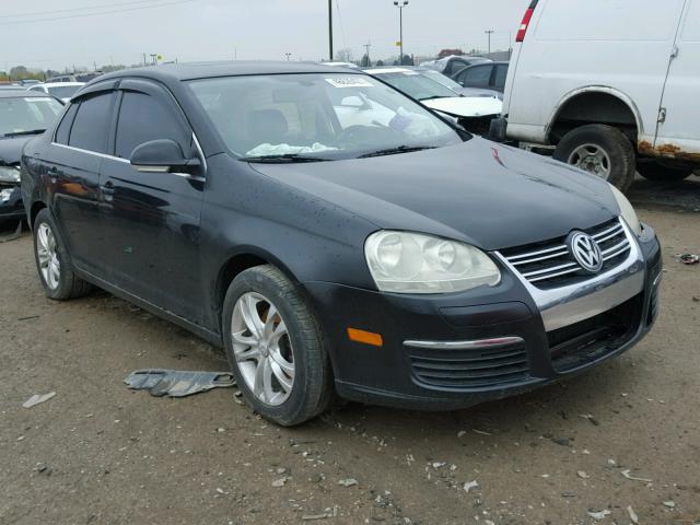 3VWDF71K35M602112 - 2005 VOLKSWAGEN NEW JETTA BLACK photo 1