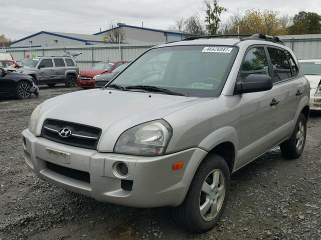 KM8JM12B15U120124 - 2005 HYUNDAI TUCSON GL SILVER photo 2