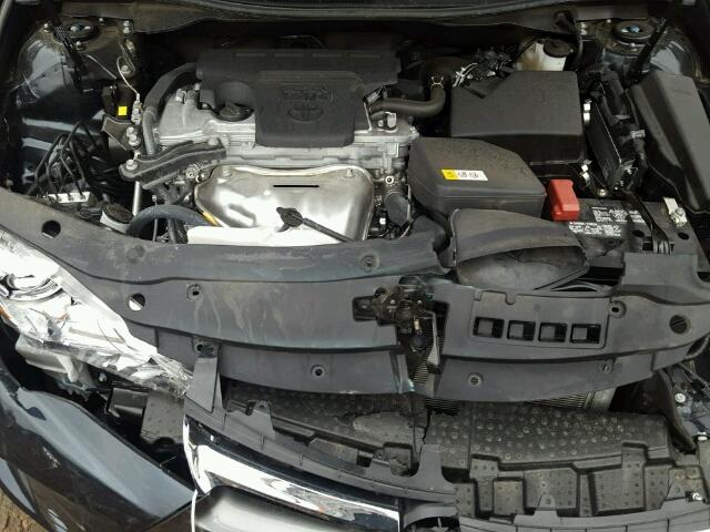 4T1BF1FK3HU763880 - 2017 TOYOTA CAMRY LE ლურჯი ფოტო 7