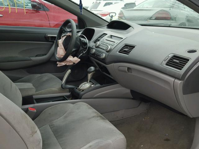 2HGFG12626H537911 - 2006 HONDA CIVIC LX SILVER photo 5