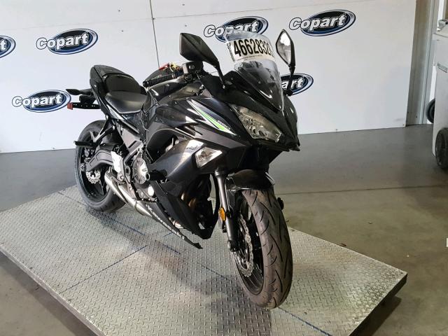 JKAEXEJ12HDA01626 - 2017 KAWASAKI EX650 J შავი ფოტო 1