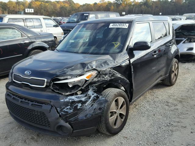 KNDJN2A29G7382970 - 2016 KIA SOUL BLACK photo 2