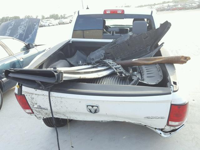 1C6RR7LT7FS644563 - 2015 RAM 1500 SLT თეთრი ფოტო 10