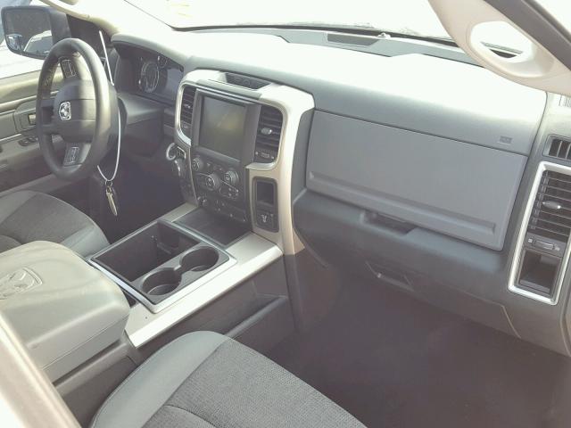 1C6RR7LT7FS644563 - 2015 RAM 1500 SLT თეთრი ფოტო 9