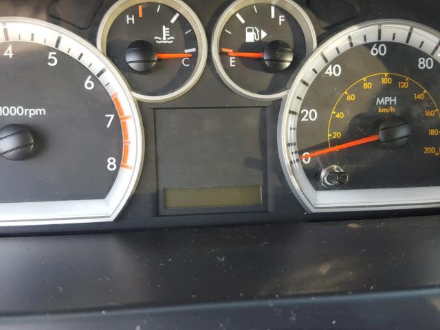 KL1TD6DE6AB098281 - 2010 CHEVROLET AVEO LS WHITE photo 8