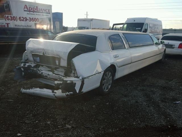 1L1FM88W97Y616598 - 2007 LINCOLN TOWN CAR E WHITE photo 4