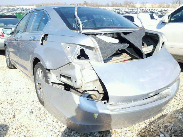 1HGCP3F86BA003085 - 2011 HONDA ACCORD EXL SILVER photo 3