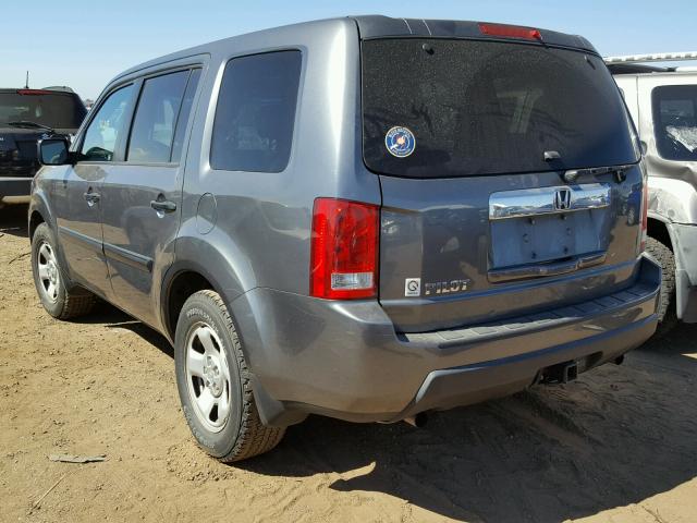 5FNYF3H21AB006353 - 2010 HONDA PILOT LX GRAY photo 3