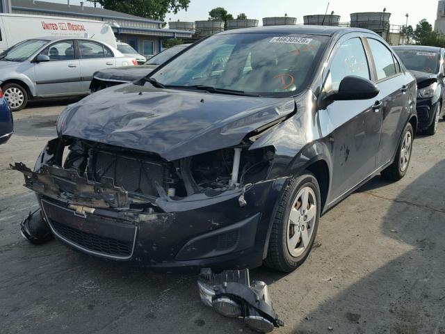 1G1JA5SHXD4203583 - 2013 CHEVROLET SONIC LS 黑色 照片 2