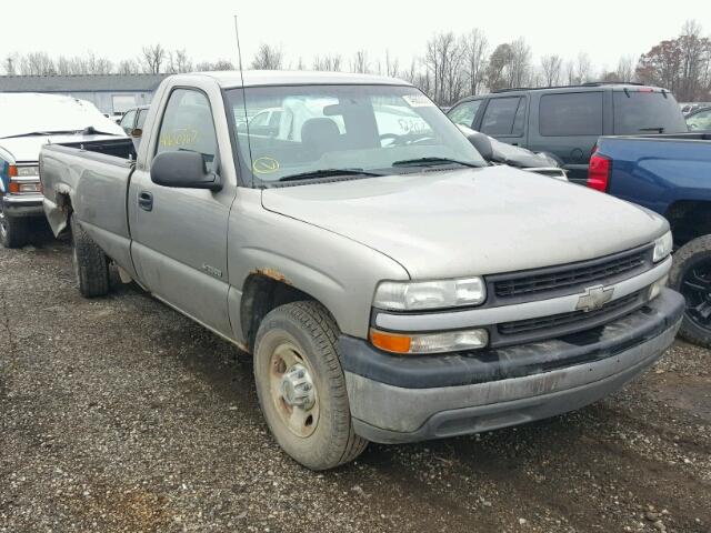 1GCFC24T4YE335519 - 2000 CHEVROLET SILVERADO GRAY photo 1