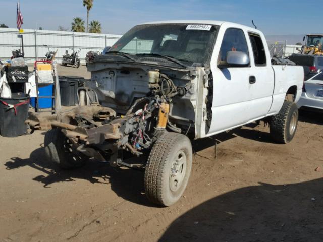 1GCEK19T6XE239889 - 1999 CHEVROLET SILVERADO WHITE photo 2