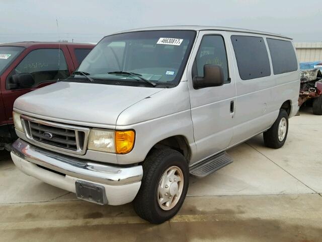 1FBNE31L95HA92157 - 2005 FORD ECONOLINE SILVER photo 2