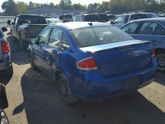 1FAHP3FN1AW207648 - 2010 FORD FOCUS SE BLUE photo 3