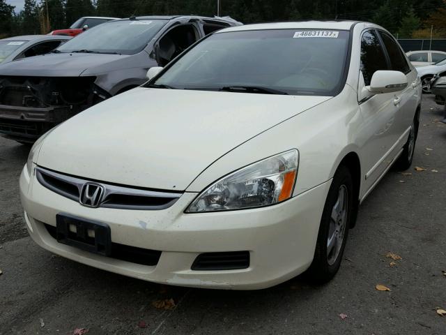 JHMCN36547C003316 - 2007 HONDA ACCORD HYB WHITE photo 2