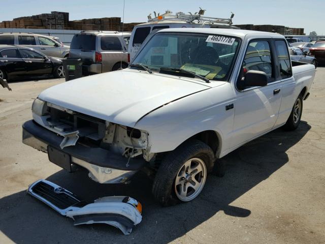 4F4YR16V9YTM31259 - 2000 MAZDA B3000 TROY WHITE photo 2