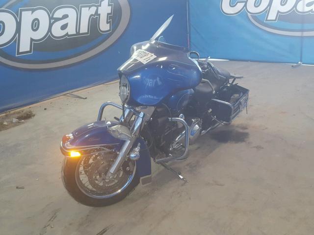 1HD1FF410AB615239 - 2010 HARLEY-DAVIDSON FLHTC BLUE photo 2