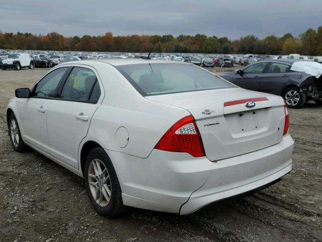 3FAHP0GA1BR284289 - 2011 FORD FUSION S WHITE photo 3