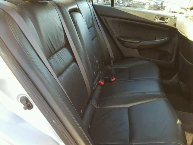 1HGCM56794A012555 - 2004 HONDA ACCORD EX SILVER photo 6