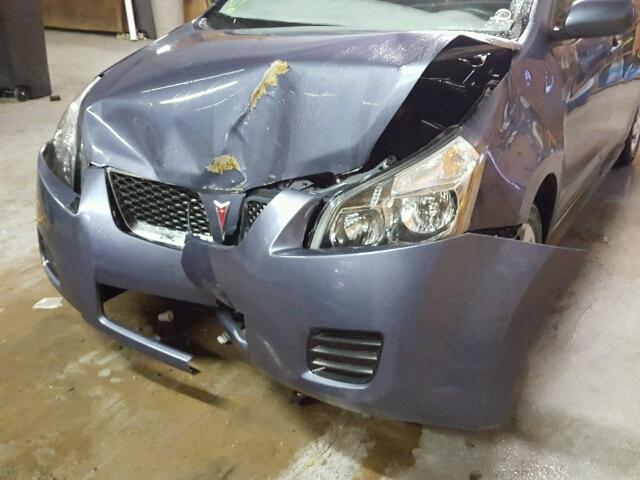 5Y2SP6E83AZ415123 - 2010 PONTIAC VIBE BLUE photo 9